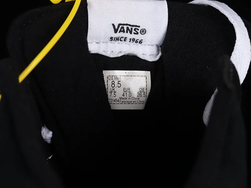 All categories Vans Vans series Vans Hi Vans high-top Vans Ward Sk8-Hi four evergreen season black and white high-top canvas casual sneakers VN0A36ENC4R